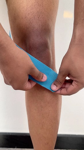 Two Best Techniques for Knee Pain…#taping #kinesiotaping #physicaltherapy #physio #kneepain