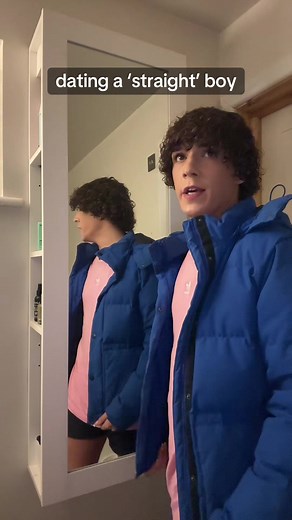 In the Closet: Dating a 'Straight' Boy Revealed