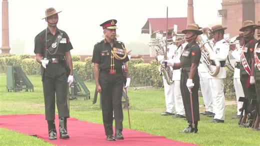 3.4K views · 90 reactions | Delhi: Vice Chief of Indian Army, Lieutenant General NS Raja Subramani being accorded the Guard of Honour. He took over as the Vice Chief of Army Staff yesterday, 1st July. | DDNewsLive | Facebook