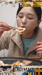 Korean BBQ, soybean stew, fried rice, and soju make a perfect Korean feast. Bagian 2 | Hamzy Fans, mukbang ASMR