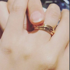 Spinning and swirling #piagetpossession ring. Ehem ehem Awalshari #myturn #piagetbrand | Scha Alyahya