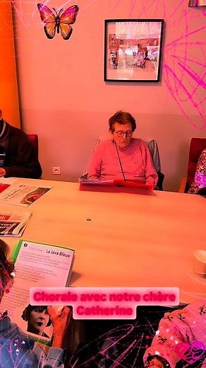 Aujourd'hui , notre chère Catherine est venu avec sa guitare nous interpréter les plus beaux classiques de nos chers résidents. Merci Catherine .💯💯💯💯#java #chorale #residents #chanson | Ehpad Résidence Isatis - Réseau Sérénis