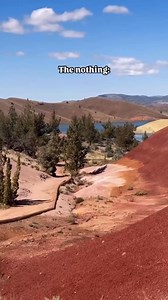 Eastern Oregon is such an underrated gem! Some spots to check out: 👇🏻 - Wallowa Mountains - Hell’s Canyon - Wallowa Lake - Summit Grill via Wallowa Tramway - Johns Day Painted Hills Section - Leslie Gulch - Stern Mountains - Alvord Desert - Crane Hot Springs - Owyhee River - Alvord Desert Hot Springs - Snake River - Terminal Gravity Brewing - Various undeveloped hot springs that you can find with a little Google search ;) What’s your favorite spot in Eastern Oregon? Did I convince you to give 