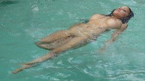 Mofos - Sissy Girl Abella Anderson In Sweet Beginnings