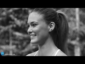 QuickClipsHQ - Bar Refaeli playing Tennis under pressure (Under.me)