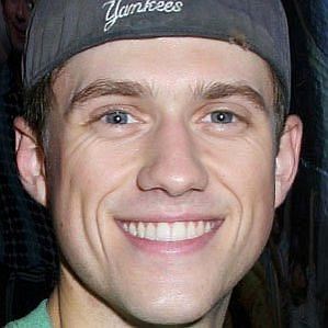 Aaron Tveit Girlfriend 2026: Dating History & Exes - CelebsCouples
