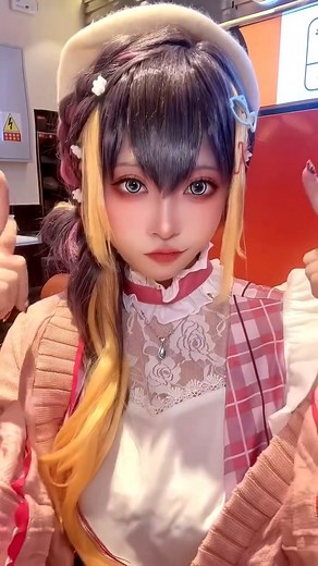 Petra Gurin Cosplay CN: (twitter) @weixi054 #petracosplay #cosPetra #cosplayPetra #PetraGurin #PetraGurincosplay #cosplayPetraGurin #小企鹅 #cosplay #nijisanji #nijisanjiPetra #彩虹社 | Wetrose