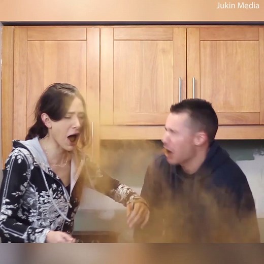 This why you shouldn’t do the cinnamon challenge 😂 | Daily Mail Video