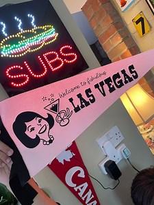 LAS VEGAS Pennant Flag / Felt Pennant / Sin City / Casinos / Fremont Street / Bellagio / Nevada / Valley of Fire / Cocktails / Rat Pack Usa - Etsy
