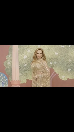 Romanian actress Lulia Vantur arrives at Anant-Radhika Shubh Ashirwad function.❤️ #zoomtv #anantradhika #anantradhikawedding #anantambani #radhikamerchant #ambani #ambanis #ambanifamily #ARWedding | Zoom TV