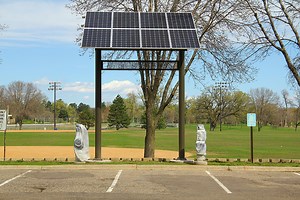 Can a Fair Price for Solar Energy Win Over Utilities?