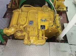 [Hot Item] Zf 7549 Marine Gearbox 3.074: 1 Used Good Condition