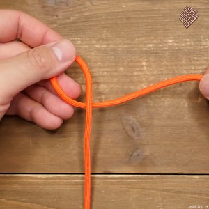 1.4K views · 17 reactions | Adjustable Knot Hack | The Weavers of Eternity Paracord | Facebook