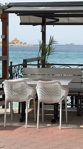 JUST NOW love to follow the ships 🤍🛥️💙 while eating food at @mucrum_restoran #Makarska prepared by #bestchefintown @marijopeliv 21/05/2024 #May2024 🍽️ #makarskariviera #dalmatia #croatia #mediterranean #mediterraneanlife #mediterraneanstyle 🎥 by @vice.rudan.photography from @makarska.riviera.beaches 🎥 | Makarska Rivijera Plaže