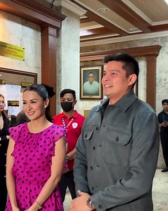 Highest Box Office stars Dingdong Dantes and Marian Rivera arrive at the Quezon City Hall for a special awarding ceremony commemorating the success of #RewindMMFF Video by ABS-CBN Film Productions Inc. (Star Cinema) | Marian Rivera