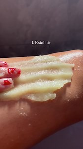 Easy 3 step shave routine 🥰 1. Exfoliate to buff away dead skin and to lift up any ingrown hairs. 2. Use our whipped soap as a shaving cream to prevent shaving rashes when shaving. 3. Moisturise with our natural body butters to achieve silky soft skin 😍 Grab one of our bundles online, just pick your scent! 🩷 | Into The Eve