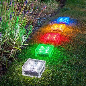 [Hot Item] Manufacturer Solar Brick Lamp Ice Cube Outdoor Frosted Glass Solar Pathway Underground Brick Lamp Solar Ice Brick Light