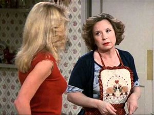 That 70's Show Actress Lisa Robin Kelly Arrested