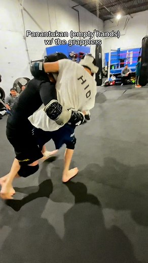 Panantukan (empty hands) w/ the grapplers. #Fightcocky #sabongkali #weapons #kali #escrima #arnis #knifedefense #handfighting #martialarts #fma #pekititirsiakali #pekititersiatacticalassociation #dumog #bjj #brazilianjiujitsu #grappling #yawyan #groundfighting #stickfighting #gtakali #kaligta #gtafma #fmagta #mississauga #oakville #toronto #fitness #martialartist #martialartslifestyle | Sabong Kali