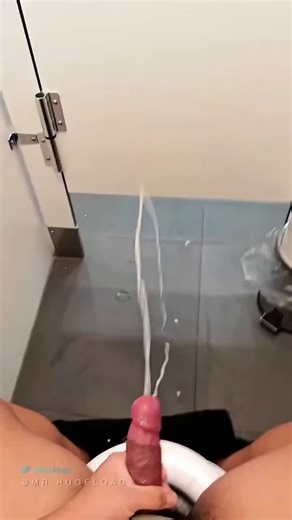 Always and I mean always make sure to goon before going out in public, you wouldn’t want an accident like this to happen to you, right? 😖💦 Catfish findom forced intox hypno drain Latina TeamViewer teen high college school brat life ruining goon extreme school#nsfw #perv #public #gay #bi #cumming #pornaddict #gooners #goon #gooning #goonbud #humiliation #Twink