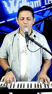 17K views · 744 reactions | Amor Perfeito - Roberto Carlos #cantorwilliamleite #teclado #RobertoCarlos | Cantor William Leite | Facebook