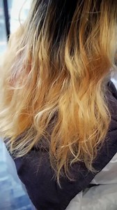 Adoro questi capelli da sirena creati con Lie Locks, Electric Banana e Enchanted Forest! | Manic Panic Italia