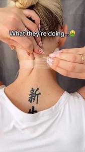 7.2K views · 1.2K reactions | It’s like having my own personal masseur at home!朗#massager #backpain #relax massagemachine neckmassager I love using this electric massage after work — it really helps me relax my back and shoulders, feels like a real massage at home | Thera Palm | Facebook