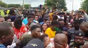 16K views · 111 reactions | Moment Protesting Uniben student forced the VC out of her office. Salute great students. | 홱횘횞횗회횎 news24 | Facebook