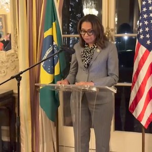 Congresswoman Sidney Kamlager-Dove | Embassy of Brazil in Washington, DC
