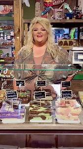 How do you like yours? #funnyreels #uranusfudgefactory #packers #fudgelovers #uranus | Uranus Fudge Factory and General Store in Missouri