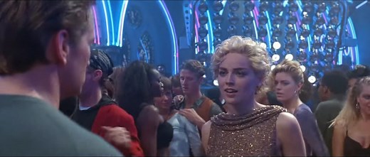 BASIC INSTINCT Movie - First Kiss - Sharon Stone, Michael Douglas