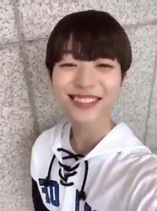 [☕ FANCAFE] 180704 ONF Fancafe Letter - LAUN 💟 [LAUN] 나의 실수 2 .. 여러분,, 사실 어제 그건 사진이 아니라 이 영상이였어용~ㅎㅎ잘자용~!>< Trans: [#LAUN] My mistake 2 .. Everyone,, The photo I posted yesterday was actually a video~ㅎㅎ Good night~!>< 🔗: http://m.cafe.daum.net/-onoff/R7BI/96?svc=cafeapp #온앤오프 #ONF #ONOFF #COMPLETE #라운 #김민석 #minseok #ONFletter | ONF Philippines