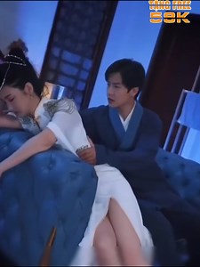 68K views · 193 reactions | Cô gái đè b ưởi lên người chàng trai殺 | Trùm Phim Kinh Điển | Facebook