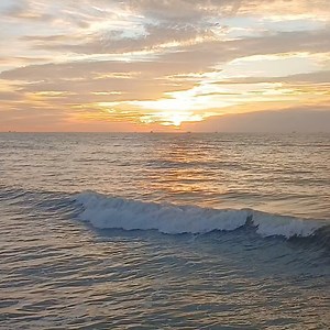 How sweet it is this morning! #61stpier #lovegalveston #saltwaterfishing #sunrise | 61st Street Fishing Pier