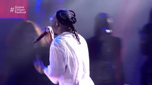 Throwback 2022 Stonebwoy energetic performance at the Global Citizen Festival in Accra Ghana 🇬🇭👑🙏 #𝟓𝐓𝐇𝐃𝐈𝐌𝐄𝐍𝐒𝐈𝐎𝐍 #BhimNationGlobal #BhimNationStillSolid #GlobalCitizenFestival #PanafricanBussEurope | Panafrican Buss.Europe.