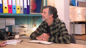 Recherche appartement ou maison : un couple qui vit dans un logement insalubre appelle Stéphane Plaza à l'aide