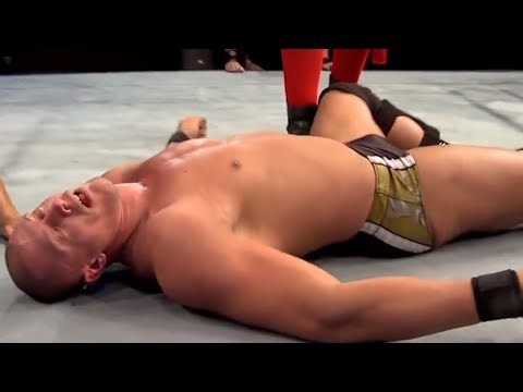 MALE WRESTLERS SQUASHED IN THE RING- SUPER NEW JOBBERS EDITION