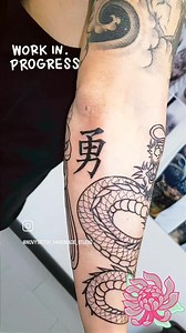 Dragon Tattoo #crysanthemum #tattoo #tattooedmen #inkedmen #workinprogress #japaneseart #japanesetattoo #dragontattoo #dragon #crysanthemumtattoo #samurai # # | Novytattoo Handmade Tattoo Studio | Facebook
