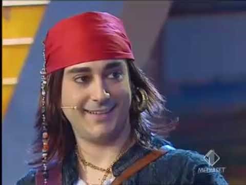 Pino e gli anticorpi - I pirati