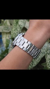 Tag Heuer Aquaracer Chronograph Black Dial 41mm Model/Ref：CAF1110 Movement： Quartz Size：41mm Inclusions: Unit, Double Box, Extra Link, Authentication Paper from Tag Heuer Service Center, Aftermarket Rubber Strap Contact：Globe, Viber, Whatsapp 639065988898 / Smart 639999938029 44,000php ☑️ Authentic and legit timepieces ☑️ 3-months shop warranty ☑️ International shipping Please visit our website for available items: 🌐 https://royalvoguemanila.com/ #RoyalVogueManila #watchesphilippines #watchesma