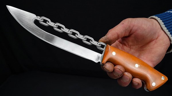A Knife Made from a Chain? Watch It Cut Through EVERYTHING!
