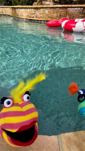 We hope you’ll all join us over on The Shabby Tree. #theshabbytree #becreative | The Shabby Tree