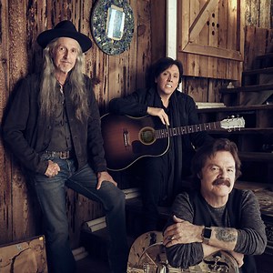 Aug 15, 2024: The Doobie Brothers / Steve Winwood at Pine Knob Music Theatre Clarkston, Michigan, United States | Concert Archives