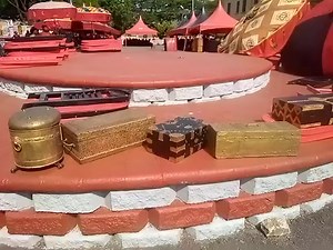 22K views · 276 reactions | Apam adaka #diaspora #accra #ghana #visitashantekingdom #visitkumasi #tetewobika #visitghana #caribbean #usa #ASANTEMAN | Tete Wo Bi Kyere Books on Asante Kingdom and Ghana | Facebook