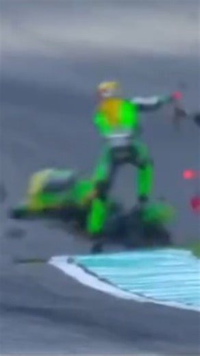 racingcrashesonly on Instagram: "Why did they crash? The 2025 Moto3 Malaysian Grand Prix at Sepang was marred by a horrific crash on the sighting lap involving newly crowned champion Jose Antonio Rueda and Swiss rider Noah Dettwiler. As Rueda exited Turn 3 at high speed, he collided with Dettwiler’s slow-moving bike, sending both riders flying and leaving debris strewn across the track. The accident resulted in a red flag, immediate medical attention, and both riders being airlifted to hospital.