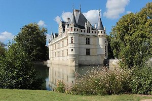 Loire Valley Chateaux