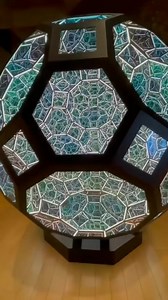 14 reactions | Simulace multidimenziálního prostoru | Panorama 21. století | Facebook