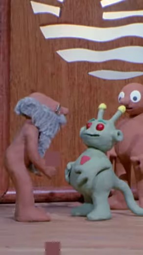 Who remembers the time that Morph was visited by a strange (and very hungry) creature from outer space? | Morph