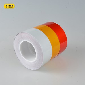 [Hot Item] Self Adhesive Traffic Safety Pet Reflective Tape Car Sticker
