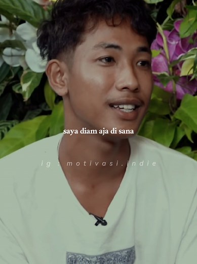 Guide lokal juliana waktu ke Gunung Rinjani #juliana #dennysumargo #motivasi #motivasihidup #motivasiindie #foryoupage #fyp